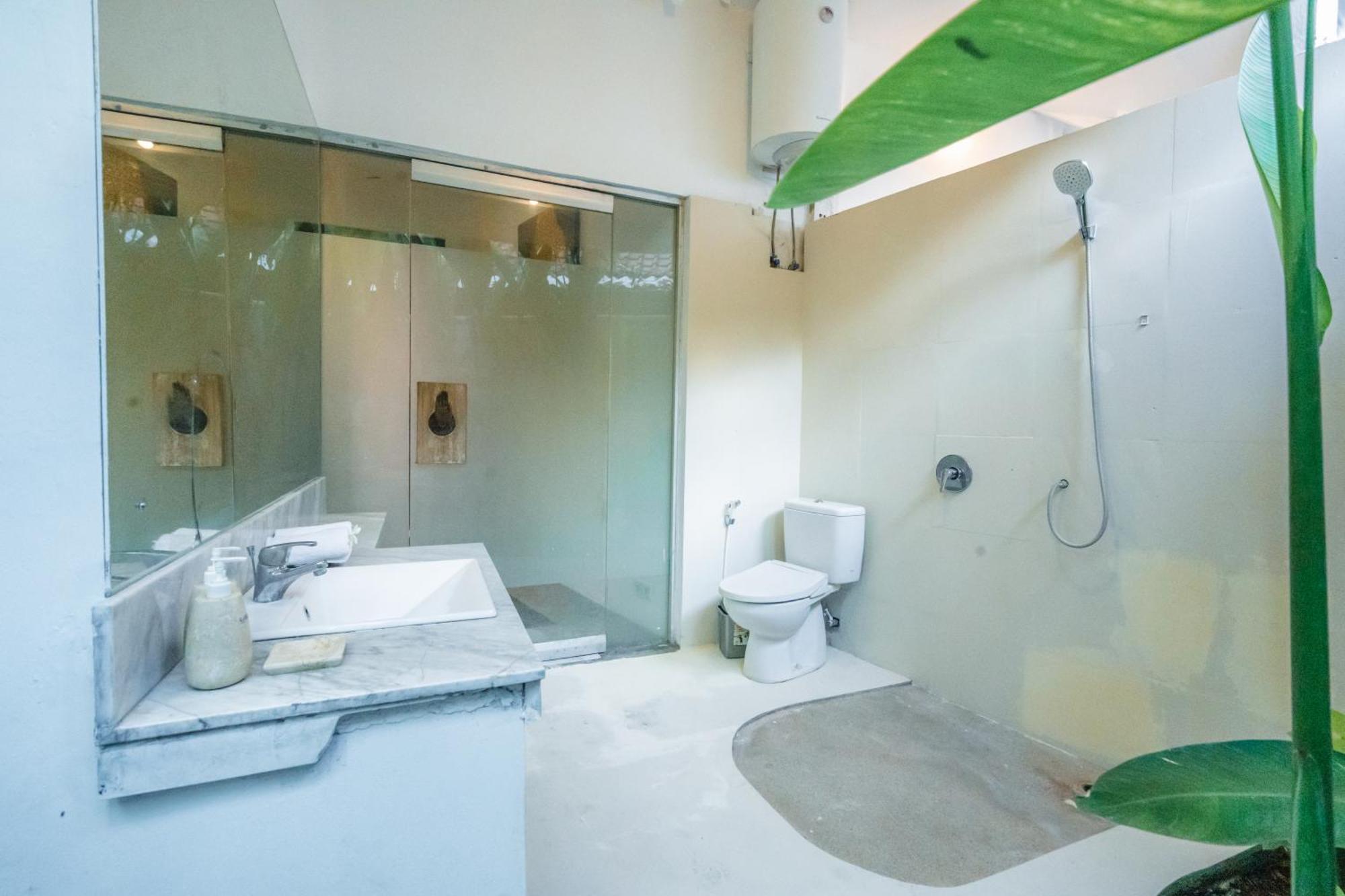 Villa Etnik Seminyak Exteriör bild